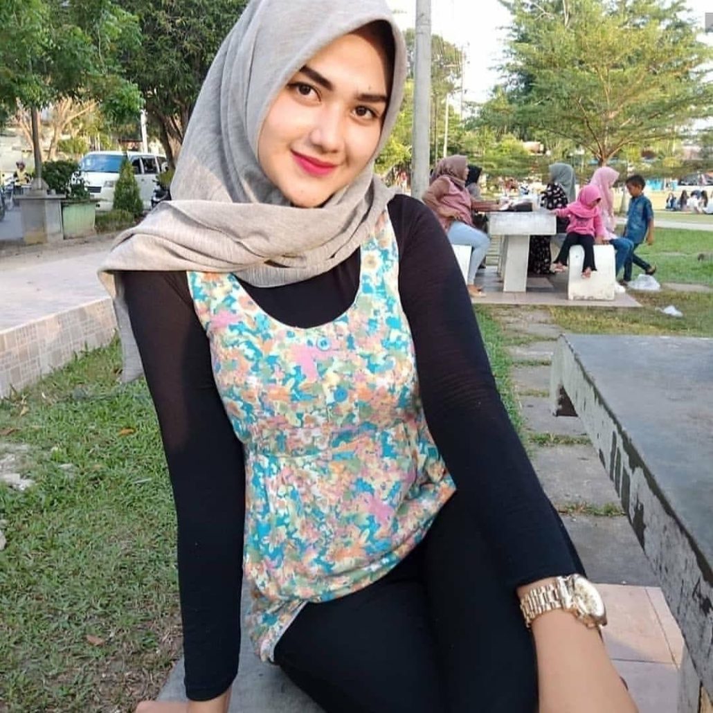 "pijat panggilan cibaduyut bandung"