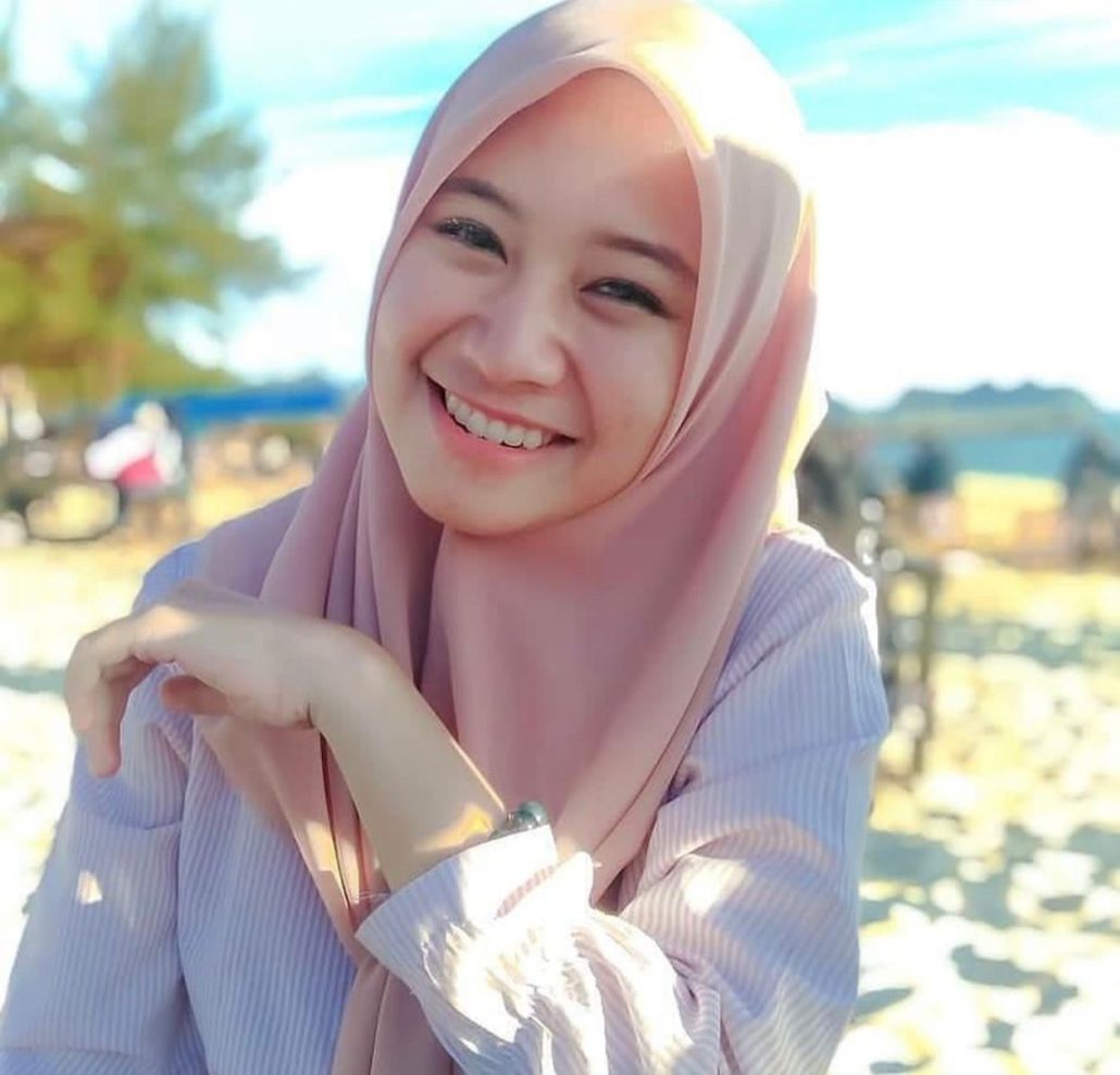 "Pijat Panggilan Sintang Kalimantan Barat"