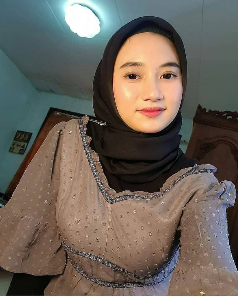 "Pijat Panggilan Gajah Mungkur"